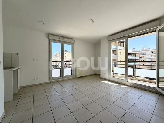 Rental Apartment - Photo 1