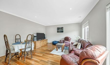 20 Limonium Crescent, Lyndhurst VIC - Photo 3