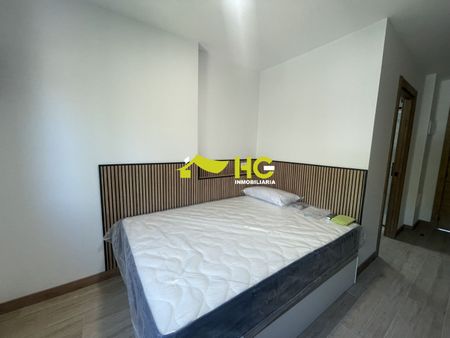 Alquiler Estudio en Urbanización - El Bosque, Villaviciosa De Odón - Photo 3