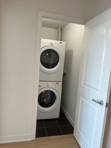 For Lease - 320 Tweedsmuir Avenue Unit# 411, Toronto, Ontario - Photo 2