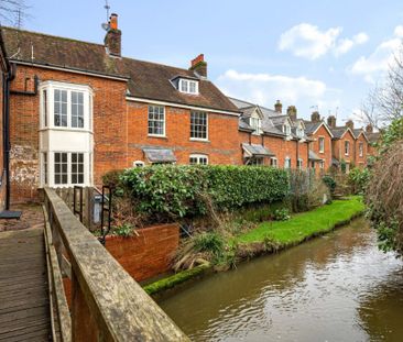 4 Bedroom House - Palmerston Street, Romsey - Photo 3