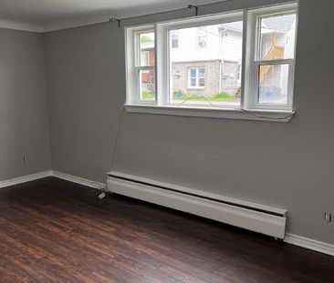 190 Montfort Street - 1 - Photo 4