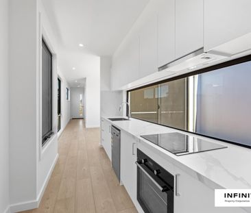 18 Mirimbah Walk, Wollert, Vic 3750 - Photo 4