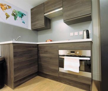 Studio to rent - Photo 3