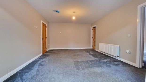 150b Lough Road, Lurgan, BT66 6JL - Photo 1