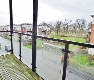 2 bedroom flat to rent - Photo 6