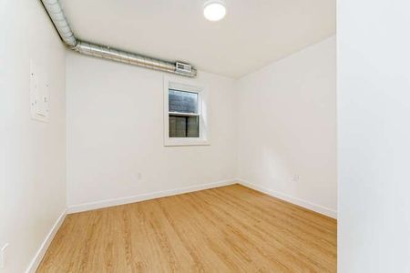 For Lease - 127 Victoria Avenue Unit# 7, Hamilton, Ontario - Photo 4