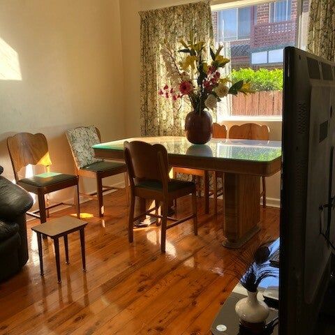 Ashfield - Photo 1