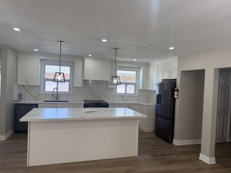 For Lease - 21 Melchior Drive Unit# Main, Toronto, Ontario - Photo 3