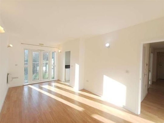 Regency Court, Sovereign Heights, Langley, SL3 - Photo 1