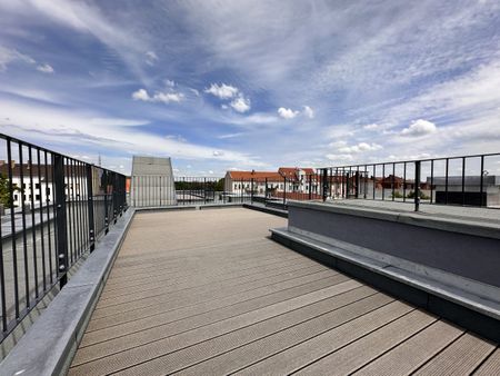 Leipzig: Exklusive Dachgeschosswohnung ** große Dachterrasse ** großer Balkon ** Einbauküche ** Tiefgarage - Photo 4