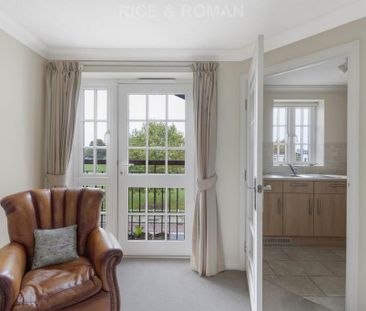 1 bedroom retirement property to rent - Photo 6