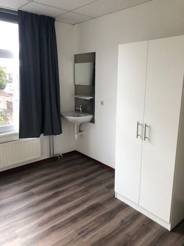 Te huur: Studio Korenbloemstraat in Tilburg - Foto 2