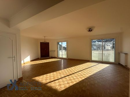 Location Appartement 3 pièces 104m² TOULOUSE 31500 - Photo 3