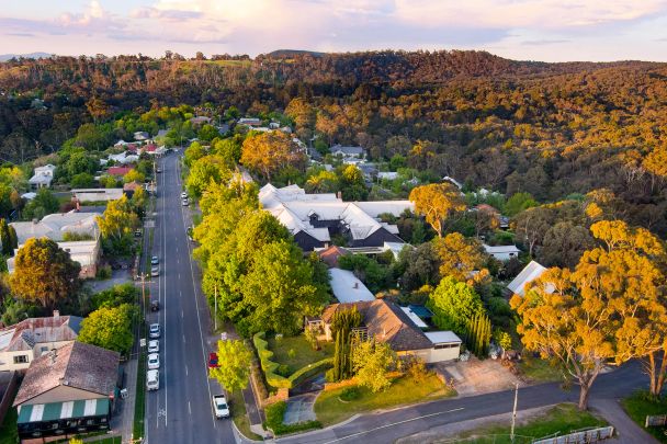 Tuscan Inspired Family Home - Photo 1