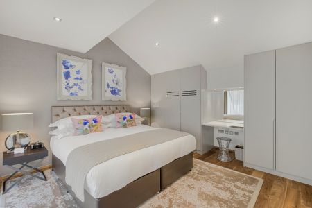 Chic Five-Bedroom Townhouse Moments from Hyde Park and Harrods - Photo 5