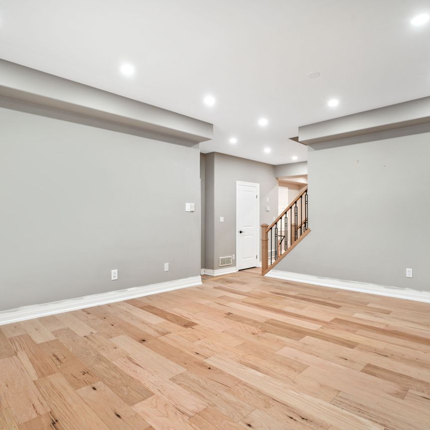 For Lease - 162 Branchton Road, Cambridge, Ontario - Photo 1