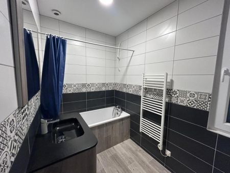 Location Appartement 3 pièces 60m² LE COTEAU 42120 - Photo 5