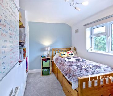 3 bedroom terraced house to rent - Photo 3