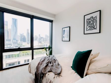 Yugo Berkeley Street, Melbourne - Photo 2