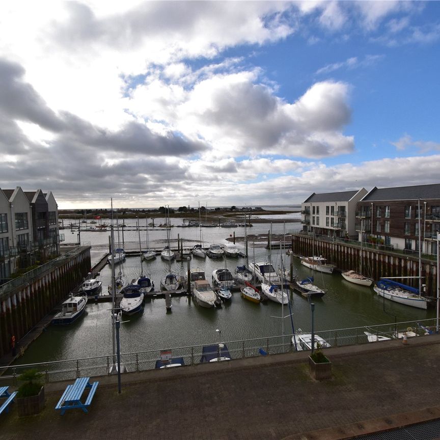 Waterside Marina, Brightlingsea, Colchester, Essex, CO7 0GE - Photo 1