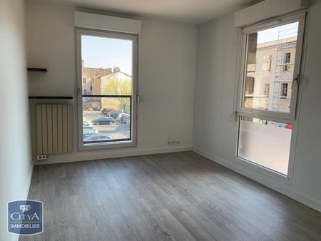Location Appartement 4 pièces 111m² MACON 71000 - Photo 5