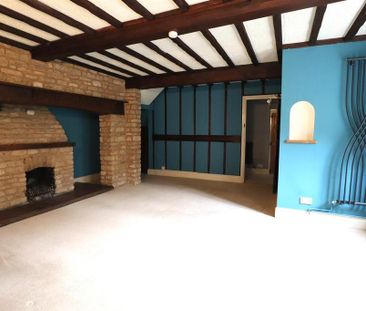 4 bedroom cottage to rent - Photo 2