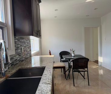 For Lease - 83 Marilake Drive Unit# Main Floor, Toronto, Ontario - Photo 6
