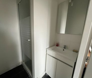Location Appartement 1 pièce 13m² LILLE 59000 - Photo 3