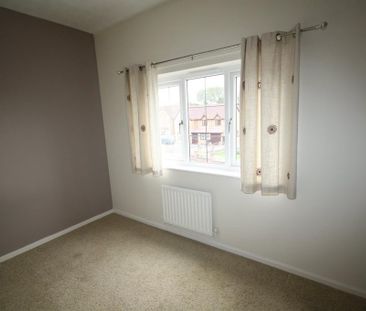 2 bedroom semi-detached house to rent - Photo 2