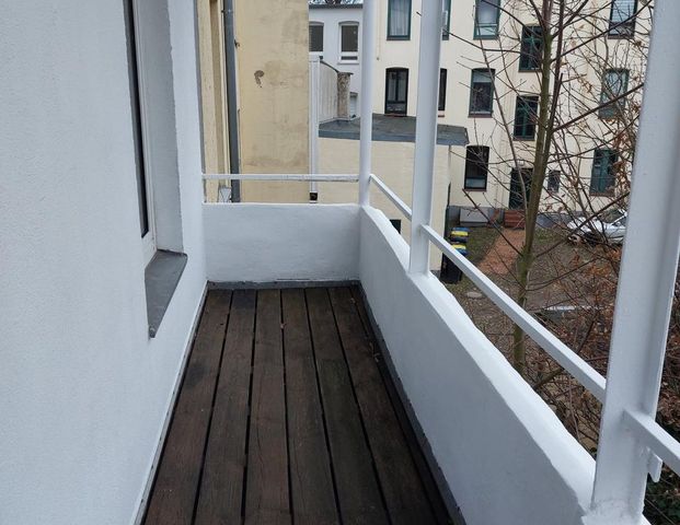 3-Zimmer-Wohnung mit sehr langem Balkon / Süd-Seite - Foto 1