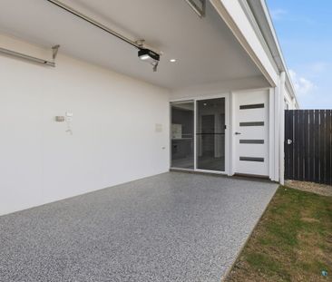 Brand New One Bedroom Home – Modern & Low Maintenance - Photo 6