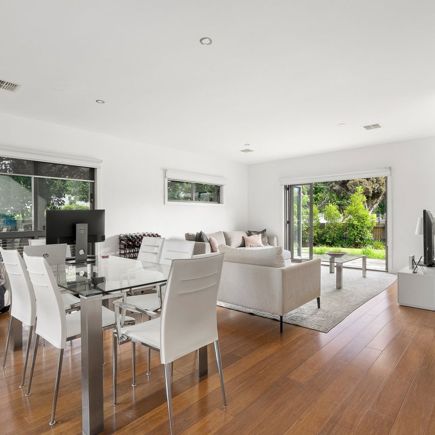 Family Home in ideal location - Photo 1