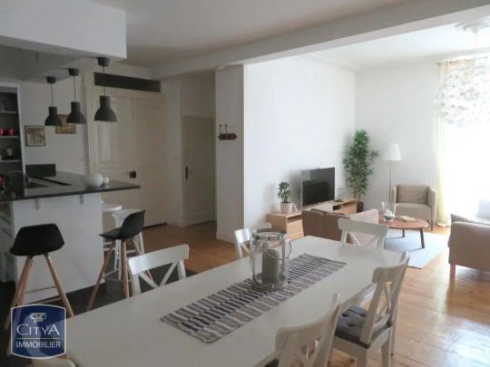 Appartement à louer 5 pièces 143.7m² - Photo 1