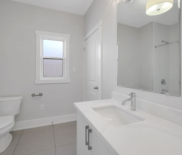 For Lease - 89 Orchard View Boulevard Unit# Upper, Oshawa, Ontario - Photo 6