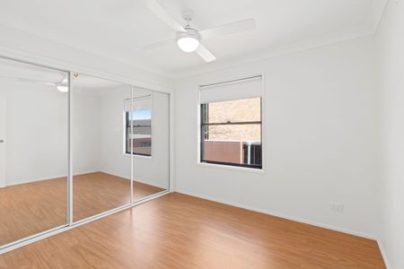 23a Clifford Cr, 2565, Ingleburn Nsw - Photo 2