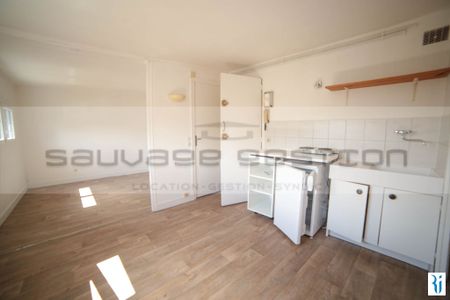 Location Appartement 1 pièce 21m² ROUEN 76000 - Photo 3