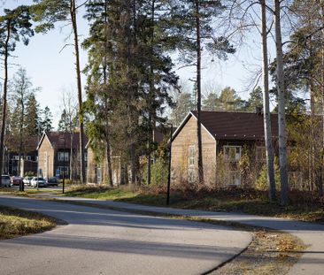 Albert Engströms Gata, Norrtälje - Photo 3