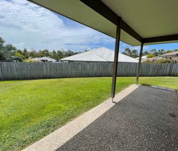 52 Ravensbourne Circuit, Waterford, QLD 4133 - Photo 2