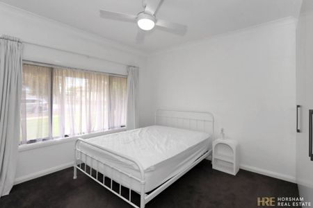 Fully Furnished | Modern Living | Horsham West - Photo 3