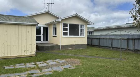 Otaki Town - Right in the heart - Photo 4
