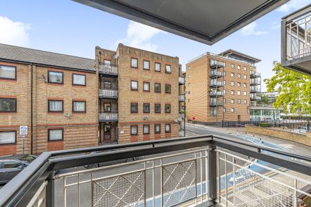 Goodhart Place, London, E14 - Photo 3
