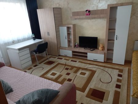 Inchiriez apartament 2 camere Casa de Cultura - Photo 2