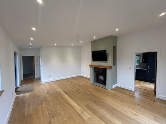 Lion Lane, Cleobury Mortimer - Photo 1