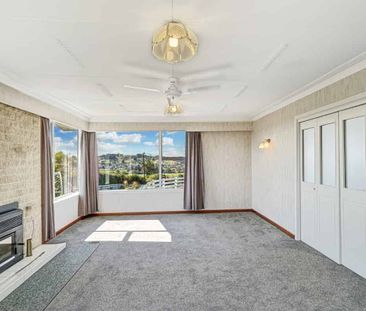 GORE - 3 BEDROOMS GARDENS INCLUDED - Photo 2