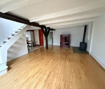 Location Appartement 6 pièces 131m² MONTBELIARD 25200 - Photo 4
