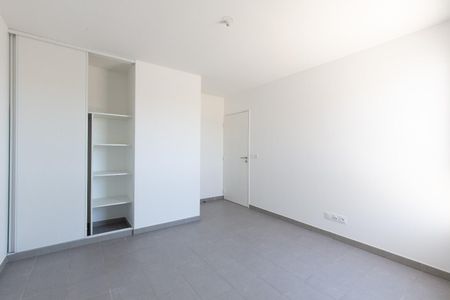 location Appartement T3 DE 62.97m² À NICE - Photo 2