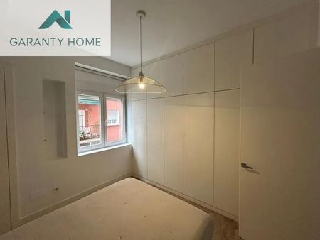 Piso de alquiler en Ensanche Centro - Puerto - Photo 3