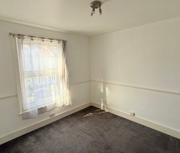 St. Marys Road, Watford, WD18 - Photo 5