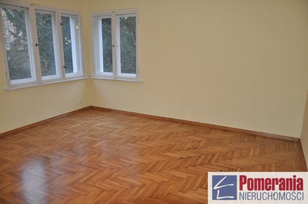 Jasne Błonia, ul. Stanisława Moniuszki - Photo 1